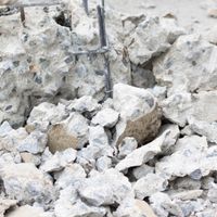 how to break up concrete with chemicals 2022