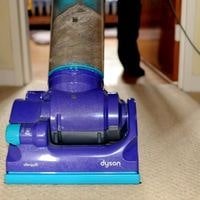 dyson vacuum shuts off after a few minutes 2022