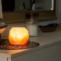 salt lamp leaking dangers 2022
