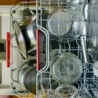 dishwasher leaves grit on glasses