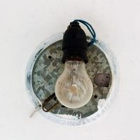 light bulbs keep burning out same socket 2022